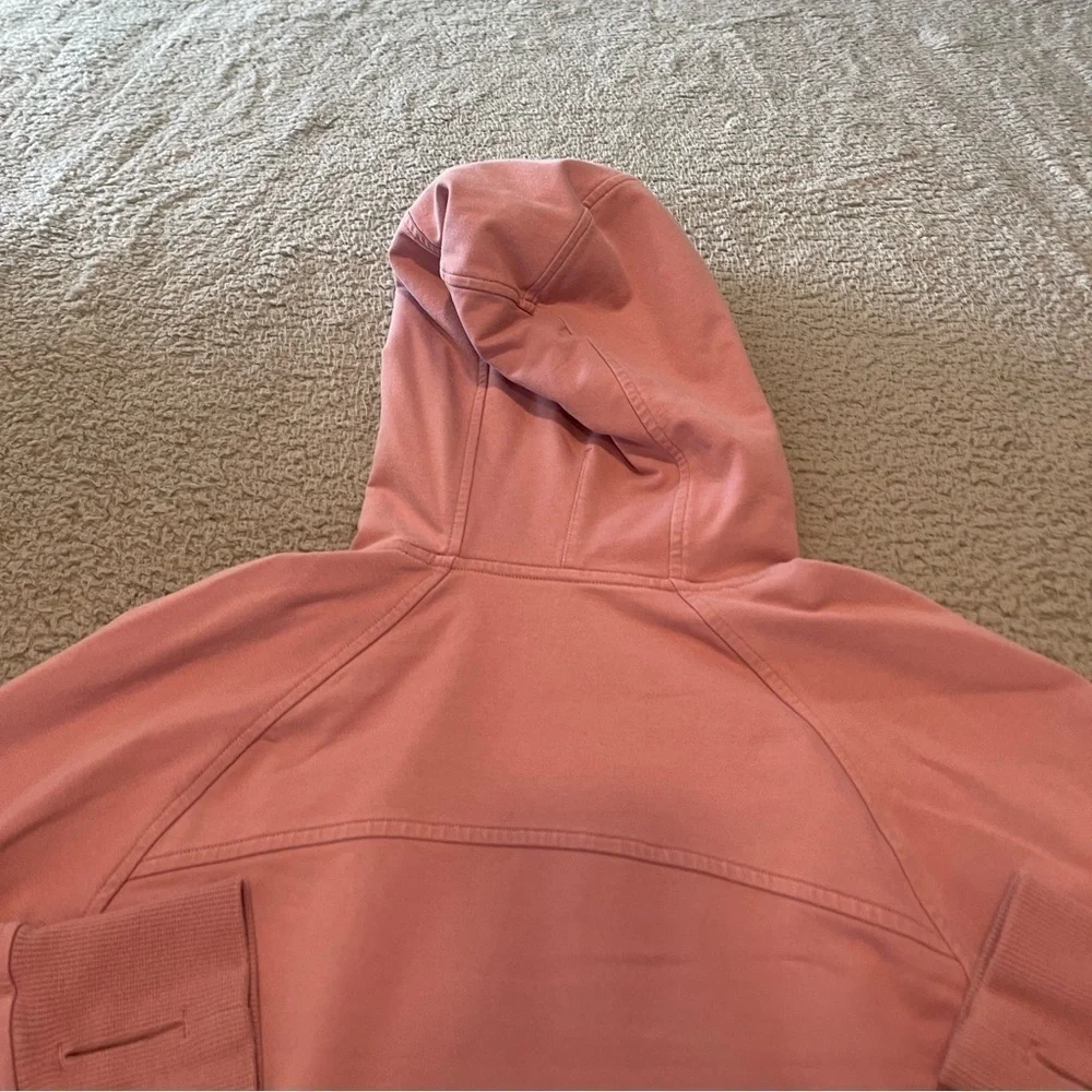 Lululemon Scuba PulloverPink Taupe Size 4